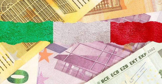 2H35N7H Italian flag and euro banknotes