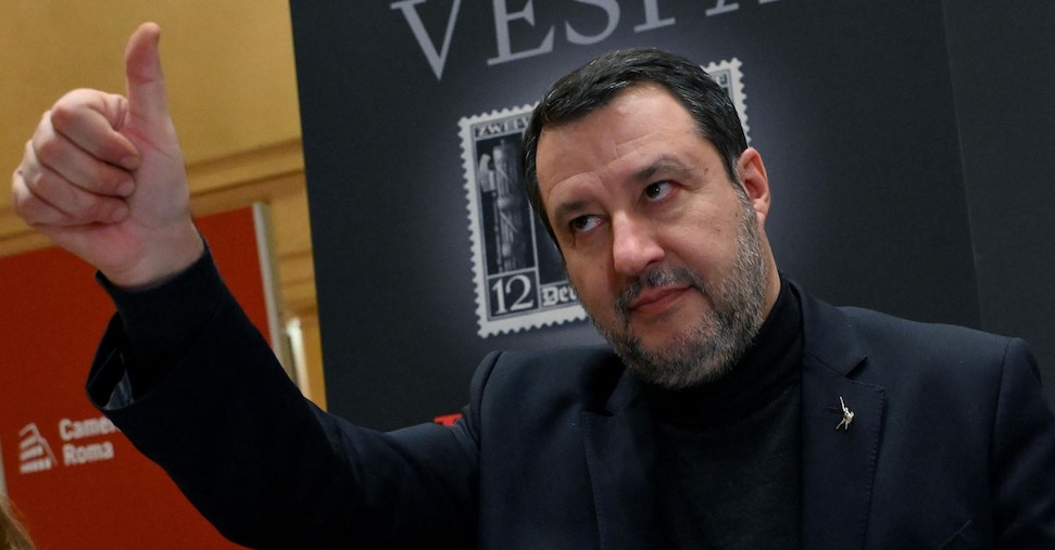 Lega, in Lombardia il congresso che mette Salvini sotto processo