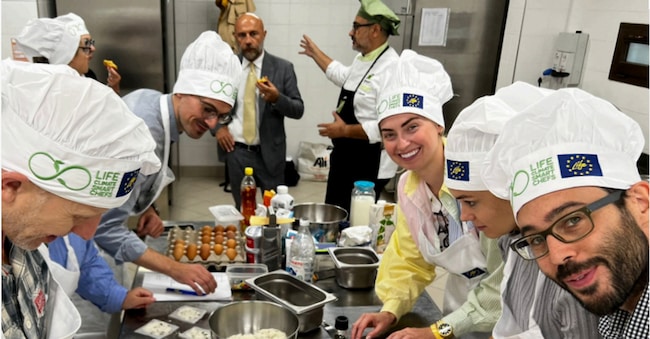 Gli chef del progetto Life Climate Smart Chefs a lavoro