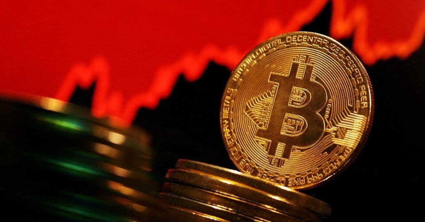 Manovra, Lega: la tassa sulle criptovalute sarà ridotta. Ires premiale per chi investe, rinvio taglio Irpef