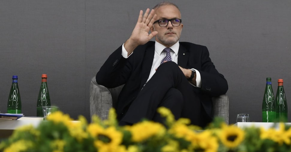 Ruffini lascia l’Agenzia delle Entrate: ripercussioni sulla politica centrista Ruffini lascia l’Agenzia delle Entrate: ripercussioni sulla politica centrista