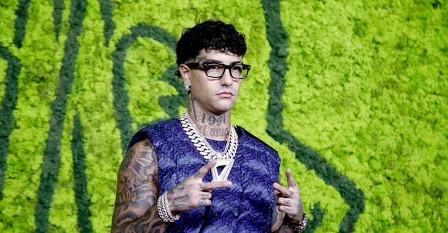 Tony Effe durante il photocall all'evento Moncler in occasione della Fashion Week a Milano, 20 settembre 2023