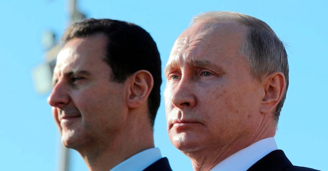 Il presidente russo Vladimir Putin e il presidente siriano Bashar Assad (Mikhail Klimentyev, Sputnik, Kremlin Pool Photo via AP, File) 