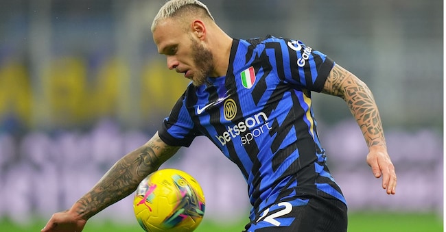 Inter MilanÕs Federico Dimarco   during  the Serie A soccer match between Inter and Parma  at San Siro  Stadium in Milan  , North Italy - Friday  , December  06  , 2024. Sport - Soccer . (Photo by Spada/Lapresse)