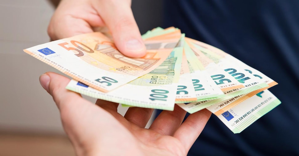 Il contante resta il re dei pagamenti: in Europa vale ancora il 52% Il contante resta il re dei pagamenti: in Europa vale ancora il 52%