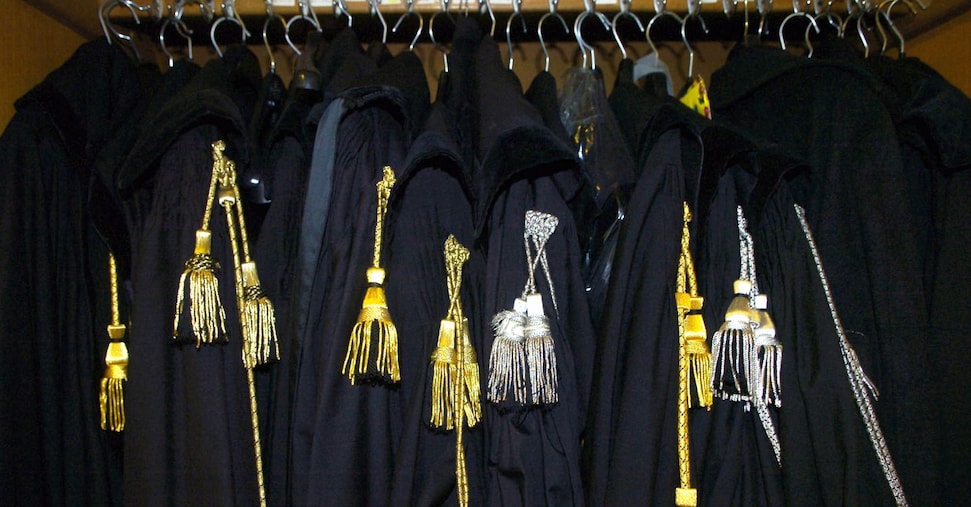 Avvocati, legittima l’esclusione dei soci di capitale in studio Avvocati, legittima l’esclusione dei soci di capitale in studio