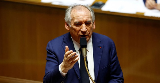 Il primo ministro francese Francois Bayrou all’Assemblea nazionale. REUTERS/Sarah Meyssonnier/File Photo