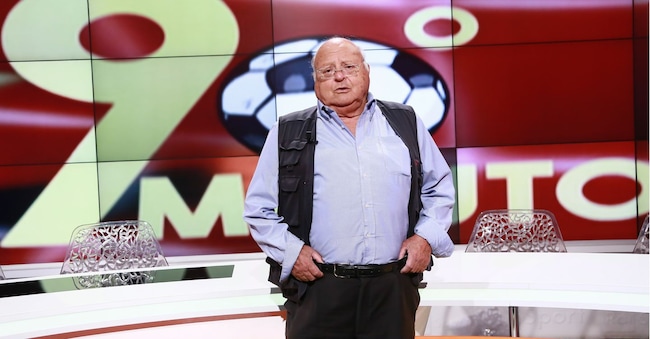 Giampaolo Ormezzano nel 2015 negli studi Rai di Saxa Rubra (Roma) in qualità di esperto du “90' minuto” (Stefano Colarieti / LaPresse) 