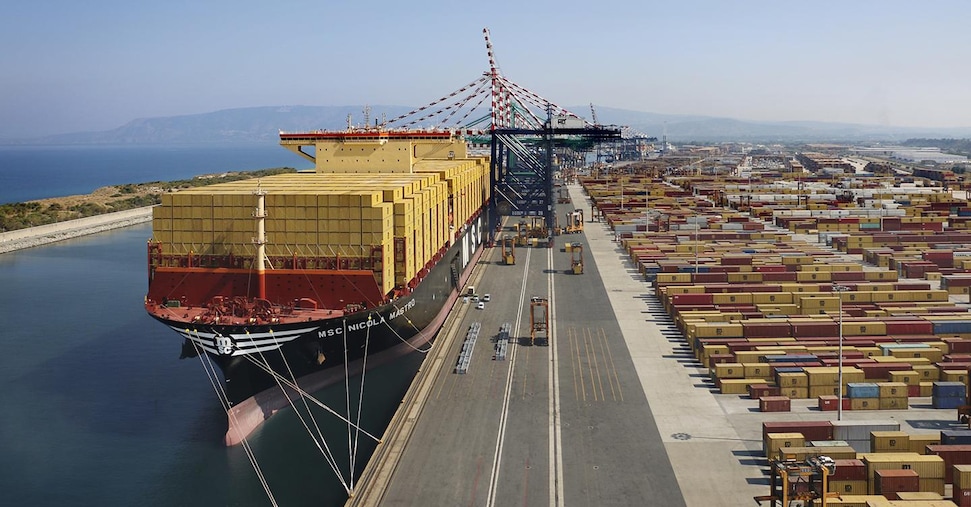 Record di container nel 2024 per il porto di Gioia Tauro