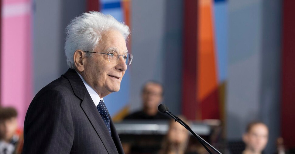 Mattarella a Caivano, partecipa a Messa di don Patriciello
