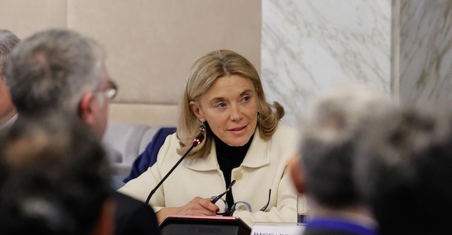 Elisabetta Belloni alla Farnesina durante la XVI Conferenza delle Ambasciatrici e degli Ambasciatori, Roma, 18 Dicembre 2023. ANSA/GIUSEPPE LAMI