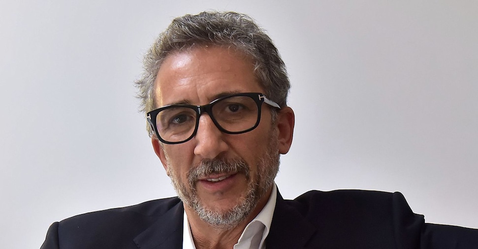 Tv, i numeri e gli artisti della Arcobaleno Tre di Presta che perde (anche) Bonolis Tv, i numeri e gli artisti della Arcobaleno Tre di Presta che perde (anche) Bonolis