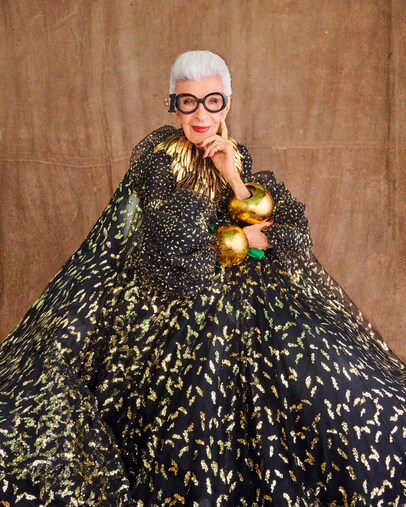 Possedere po’ dello stile di Iris Apfel? Si può, grazie a un’asta di Christie’s Possedere po’ dello stile di Iris Apfel? Si può, grazie a un’asta di Christie’s