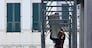 Bonus casa, i limiti sulla residenza mettono a rischio il 50% di 500mila case (Ansa)