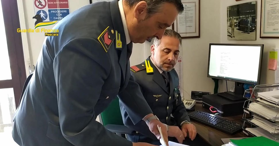 Antiriciclaggio, la prima Silver Notice dell’Interpol alla GdF di Palermo