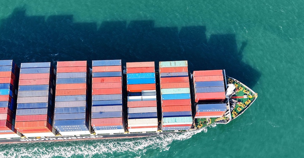 Cade la Germania, in rosso il made in Italy