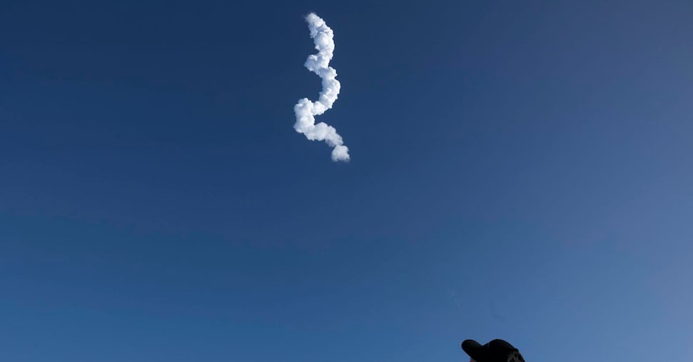 イーロン・マスクのスターシップロケットが爆発。離陸時の事故