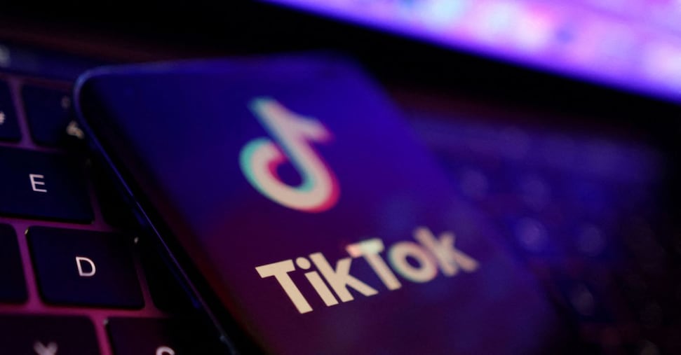 TikTok が米国でオンラインに戻りました: «サービスを復元中です。ありがとうトランプ」
