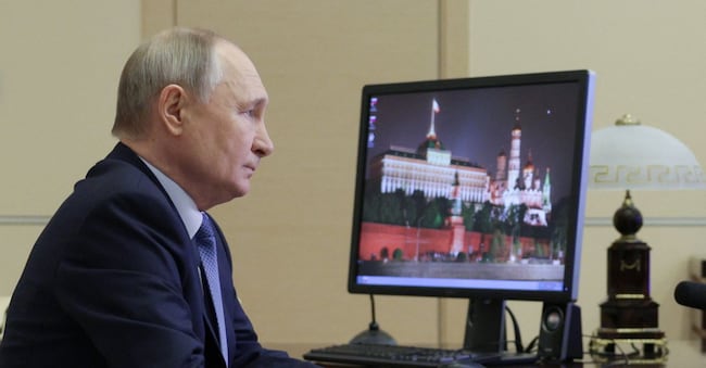 In this pool photograph distributed by the Russian state agency Sputnik, Russia's President Vladimir Putin chairs a Security Council meeting via videoconference at the Novo-Ogaryovo state residence outside Moscow on January 20, 2025. (Photo by Gavriil Grigorov / POOL / AFP)