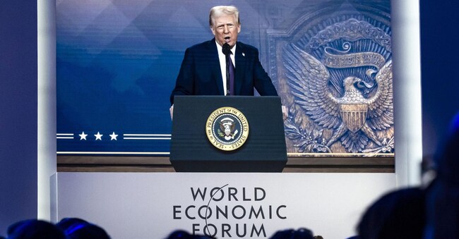 Il presidente Usa Donald Trump in videocollegamento al the World Economic Forum di Davos (EPA)