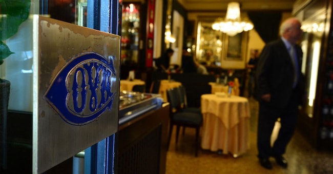 Cova in Via Montenapoleone in Milan. AFP PHOTO / GIUSEPPE CACACE (Photo by GIUSEPPE CACACE / AFP)