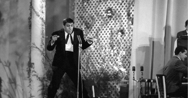 RETRO 1961 - ADRIANO CELENTANO CANTA AL FESTIVAL DI SANREMO