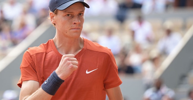  Jannik Sinner patteggia tre mesi di squalifica per caso Clostebol: impatto sulle sponsorizzazioni(Photo by Bertrand GUAY / AFP)