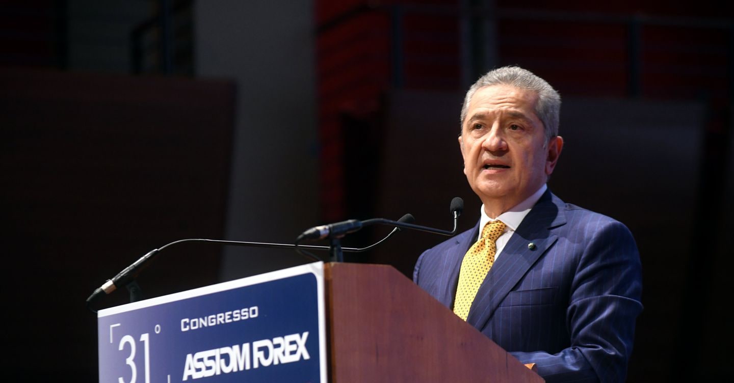 Panetta: «Il risiko riduce il gap dimensionale tra banche italiane ed europee»