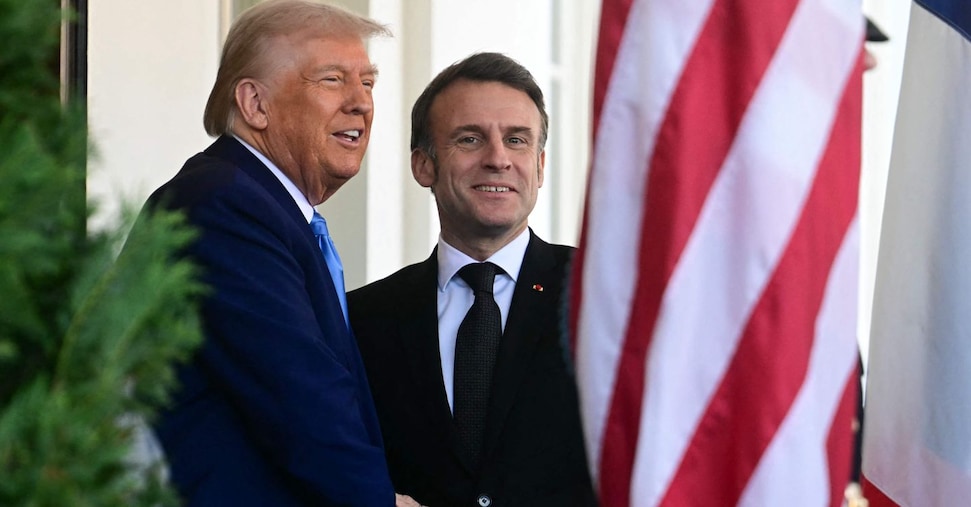ホワイトハウスでのトランプマクロンの会議。米国大統領：「ウクライナの平和のために一歩前進する」
