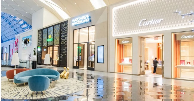 L’area dedicata ai marchi di lusso The Avenue nel mall American Dream in New Jersey
