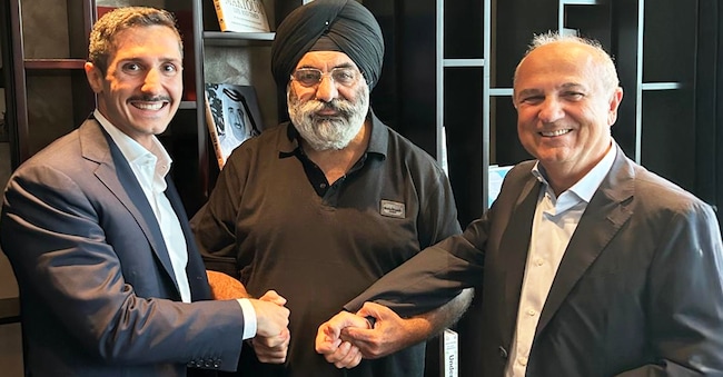 Da sinistra, Alberto Fontana, Balbir Singh Chhabra, Giuseppe Fontana