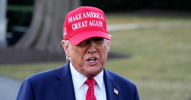 Il presidente Donald Trump alla Casa Bianca