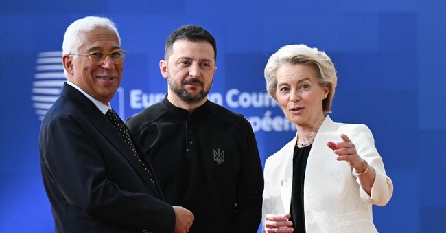 Bruxelles 06/03/2025  consiglio europeo  Incontro  dedicato alla difesa europea e all'Ucraina. nella foto : il presidente ucraino  Volodymyr ZELENSKY con  Ursula von  der leyen  Presidente della Commissione europea   e costa antonio presidente del consiglio europeo