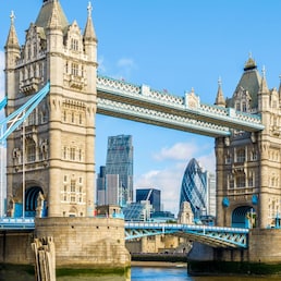 Sunny day at Tower Bridge in London, United Kingdom