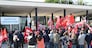 STABILIMENTO  SEDE  BARITECH    SINDACI DELL'AREA METROPOLITANA E DIRIGENTI CGIL PRESSO I CANCELLI FABBRICA BANDIERE
