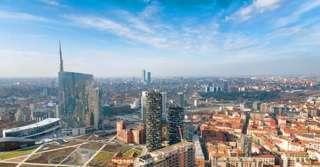 Milan skyline and view of Porta Nuova business district in Italy