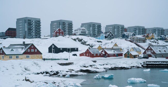 Nuukcapitale della Groenlandia (Photo by Juliette PAVY / AFP)