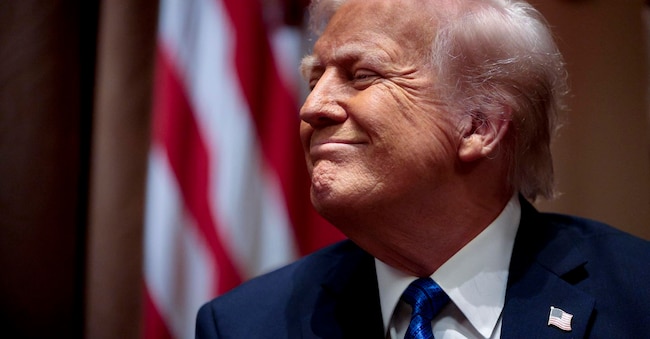 Il presidente degli Stati Uniti Donald Trump. (EPA/Shawn Thew / Pool)