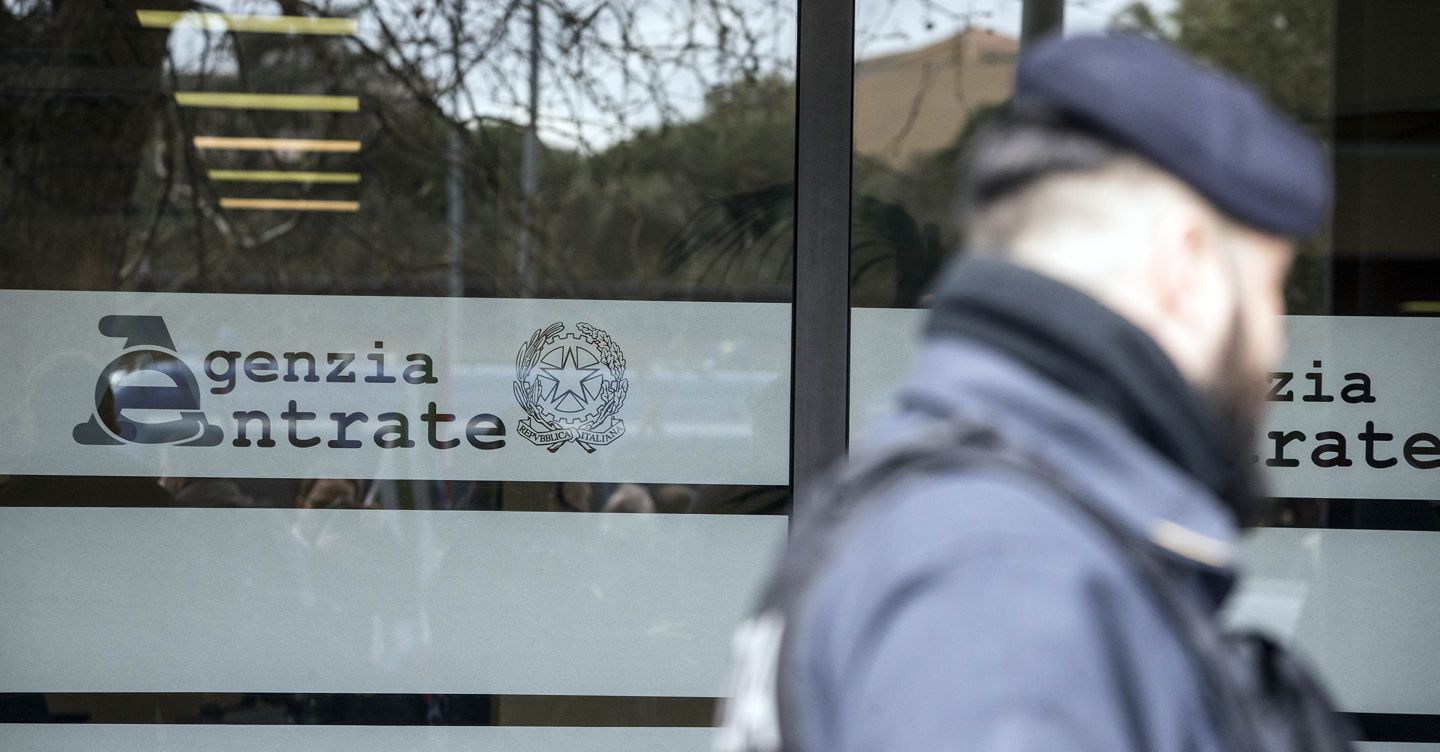 Tassabile pro rata il bonus maturato in parte all’estero