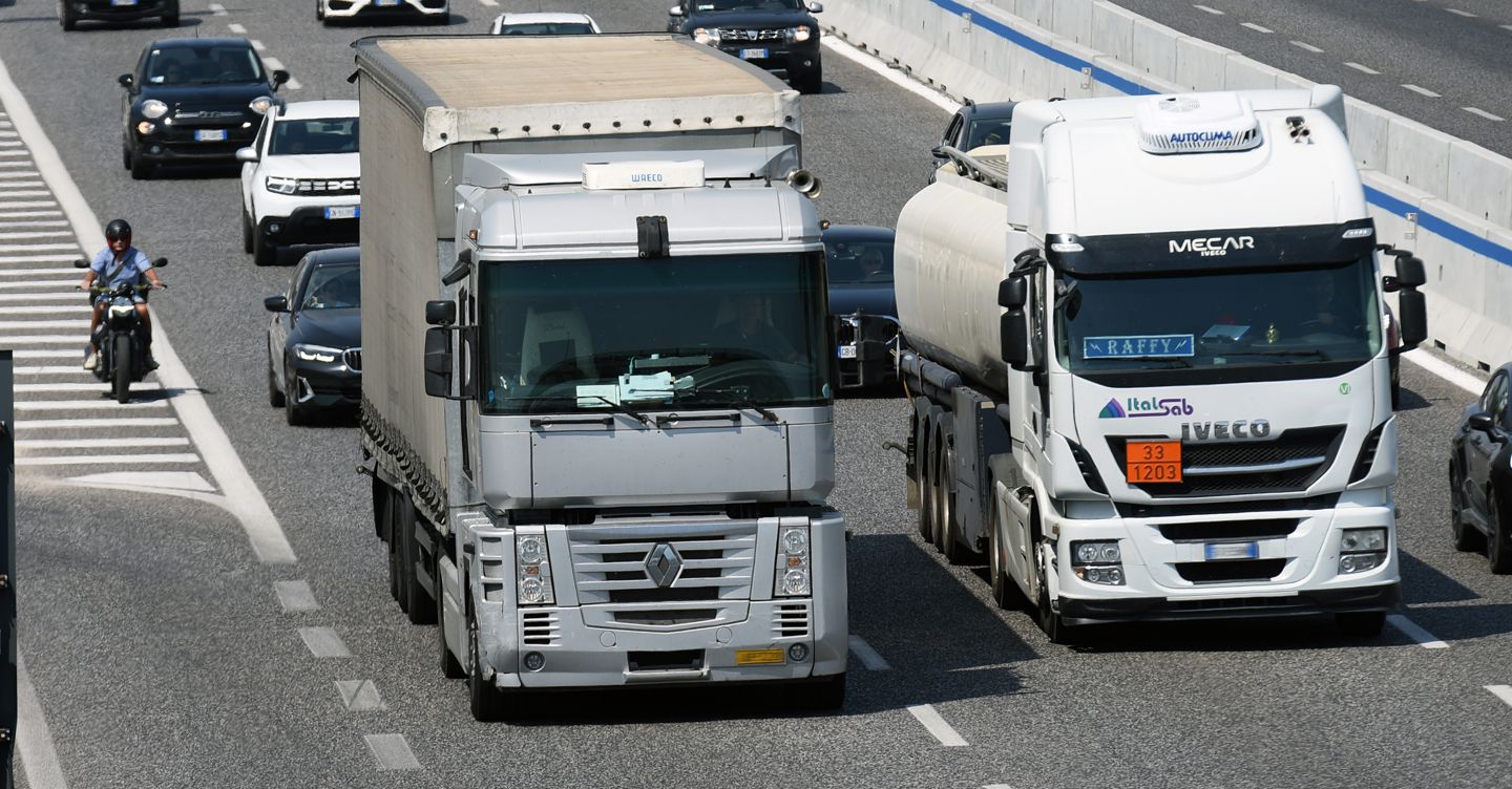 La tutela dei beni aziendali non giustifica il controllo costante dei veicoli tramite Gps