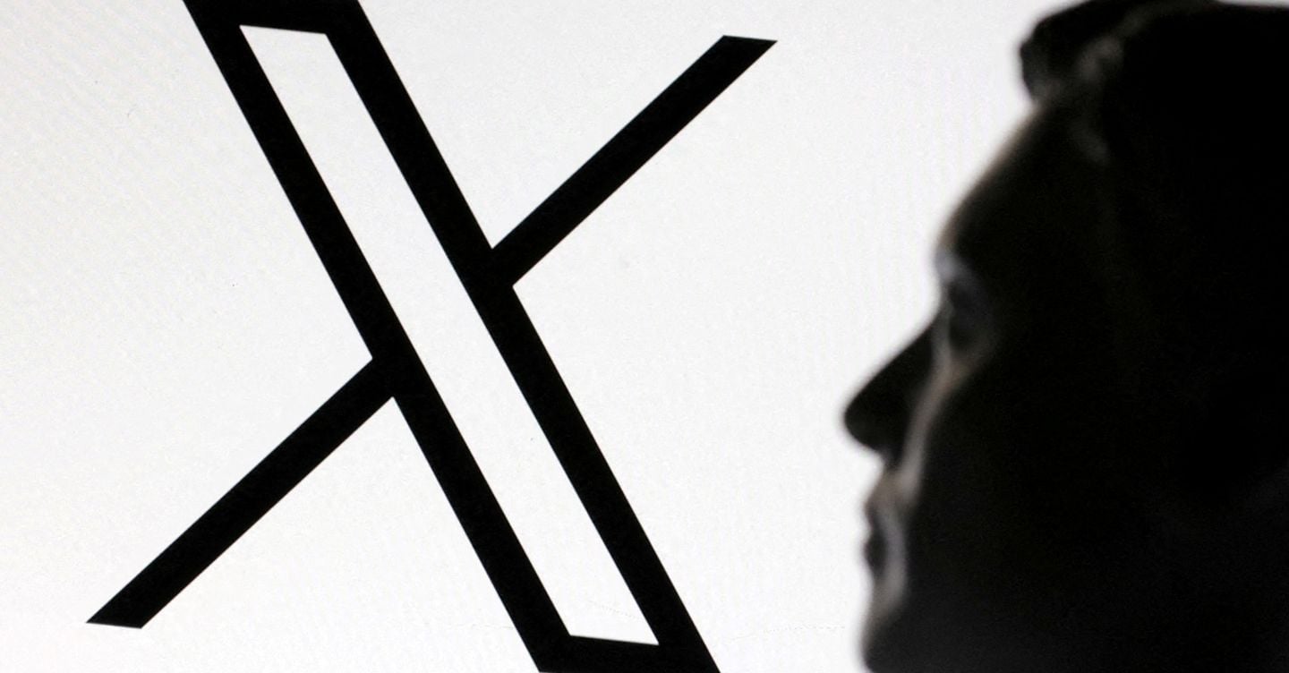 Musk annuncia: xAI ha acquistato il social X
