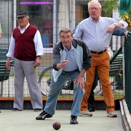 ANZIANI 
 BOCCE
 GIOCO
 BOCCIODROMO
 TEMPO LIBERO
 PENSIONATI ANZIANI  BOCCE GIOCO BOCCIODROMO TEMPO LIBERO PENSIONATI