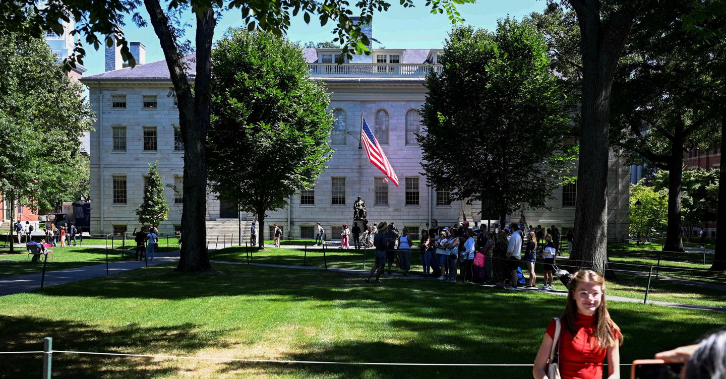 Università: Trump minaccia maxi-tagli a Harvard e Princeton