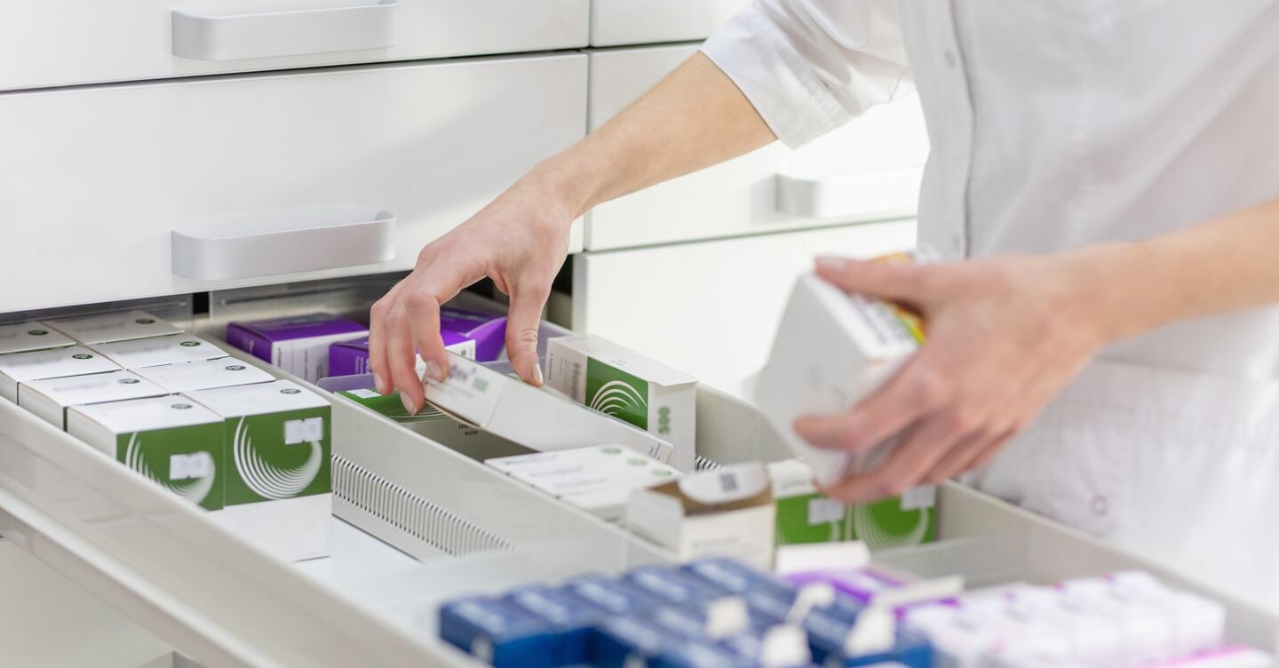 Le farmacie dalla parte delle donne: ecco la mappa dei bollini rosa-verde