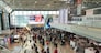 Su un totale oggi di circa 450 movimenti aerei in partenza, risultano una cinquantina, al momento, i voli cancellati, quasi esclusivamente su rotte interne o europee, dall'operativo all'aeroporto di Fiumicino a causa della serie di agitazioni che interessano, dalle 14 alle 18, il trasporto aereo. Oltre allo sciopero proclamato da alcune sigle sindacali dei controllori di volo, incrociano le braccia anche i lavoratori delle compagnie low cost, come i piloti ed assistenti di volo di Ryanair, Malta Air e della società CrewLink, di Easy Jet Volotea, accanto all'agitazione, proclamata da Cub Trasporti ed Usb, nel comparto del trasporto aereo e dell'indotto. I voli cancellati sono stati o vengono riprogrammati.
ANSA/TELENEWS