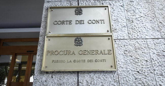 CORTE DEI CONTI PROCURA GENERALE TARGA TARGHE