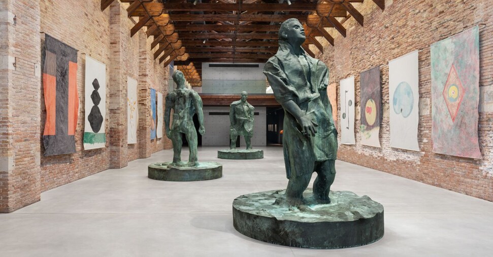 Il viaggio in Italia di Thomas Schütte, celebrato da MoMA e Pinault Il viaggio in Italia di Thomas Schütte, celebrato da MoMA e Pinault