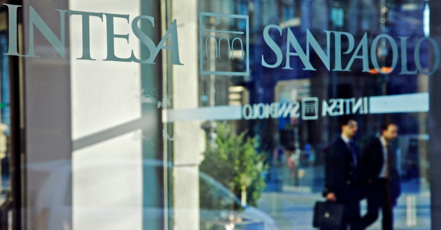 Intesa Sanpaolo, ai bancari italiani premio record da 170 milioni