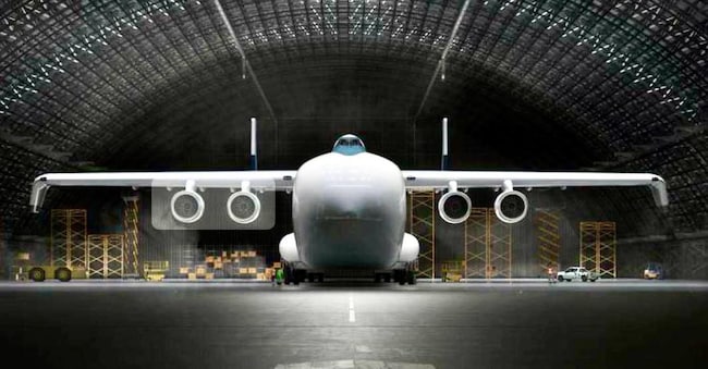 Il cargo. WindRunner, aereo di grandi dimensioni progettato per trasportare pale eoliche