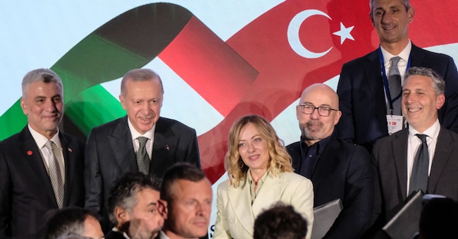 Il Presidente del Consiglio Giorgia Meloni e il Presidente della Repubblica di Turchia, Recep Tayyip Erdoǧan, Roberto Cingolani, Leonardo SPA, in occasione del Forum imprenditoriale Italia-Turchia. Hotel Parco dei Principi a Roma